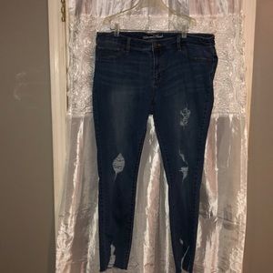 Universal thread jeans